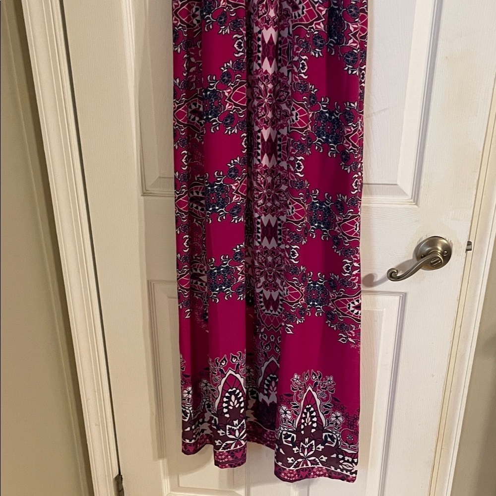 Skies Are Blue Magenta and White Patterned Midi Dress Screams  elegant and FUN - Picture 6 of 6